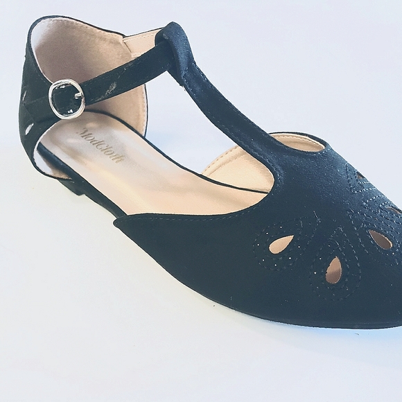 NEW! Modcloth Flat